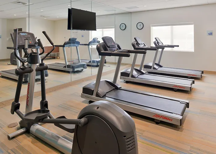 Holiday Inn Express & Suites Trinity By Ihg