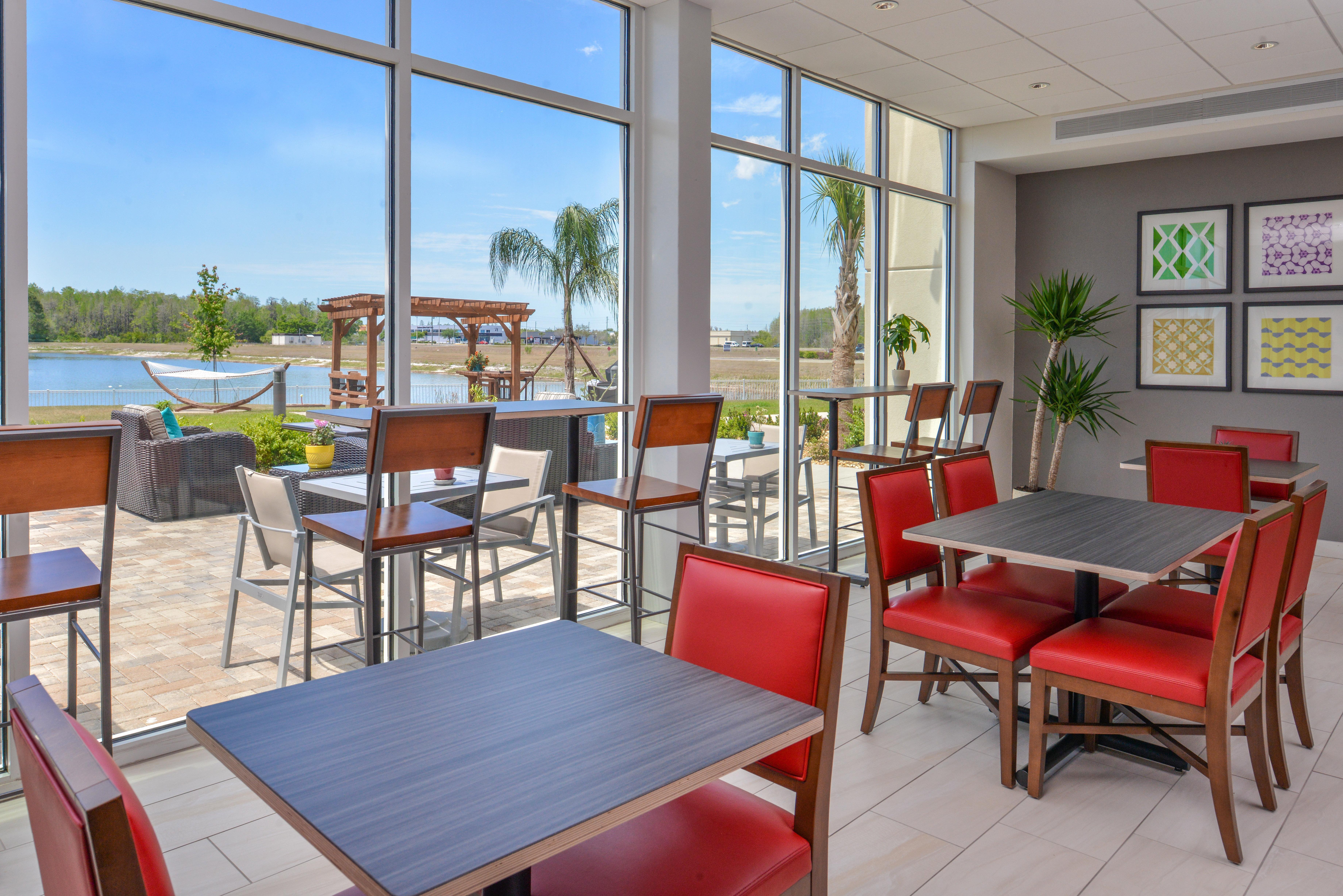 Hotel Express & By Ihg