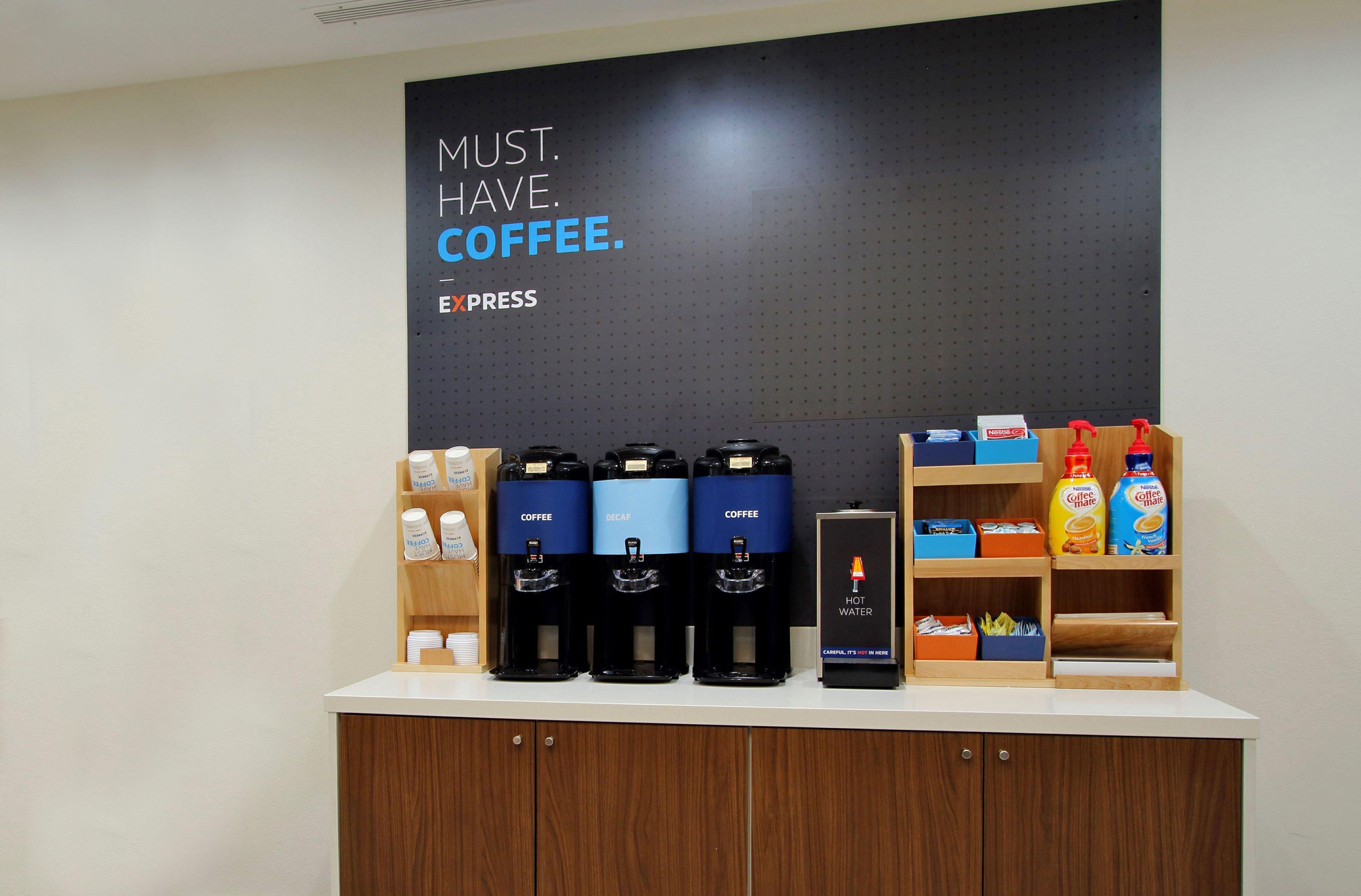 Express & By Ihg 2* Trinity